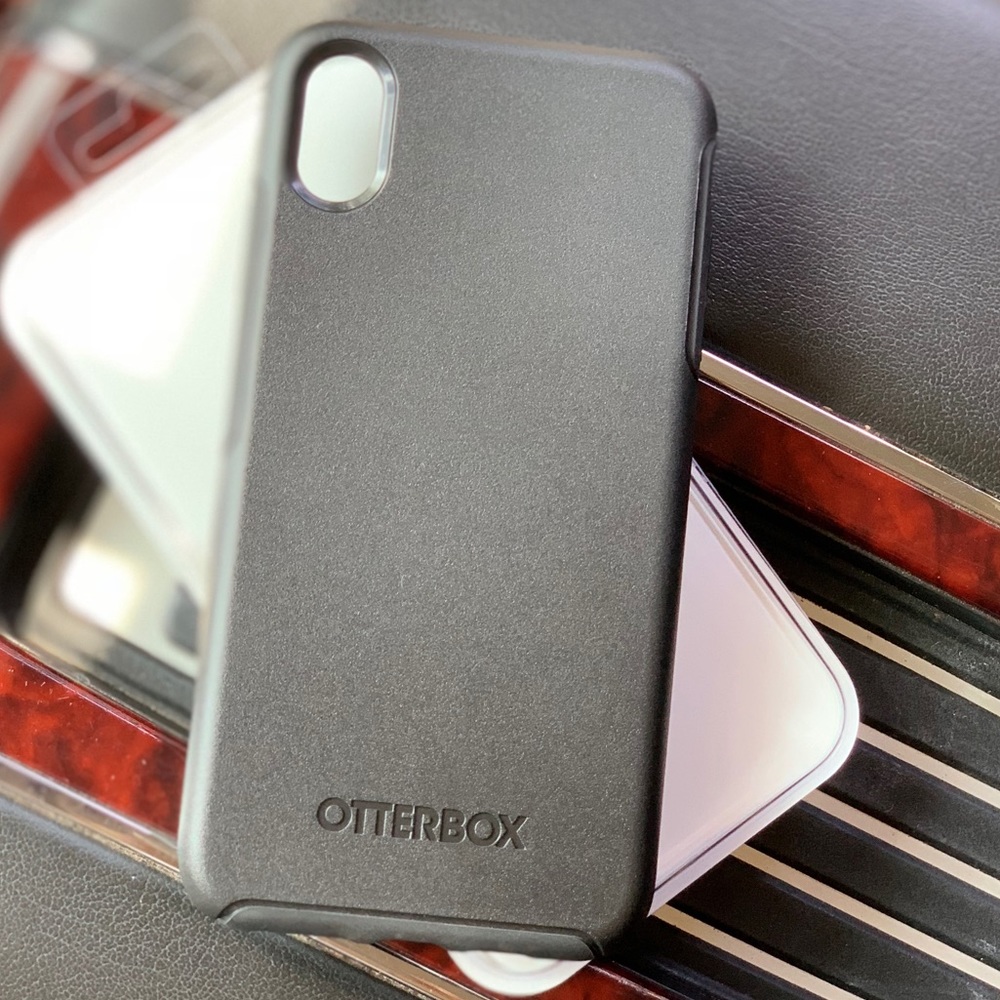 Brand new iPhone XS Max OtterBox